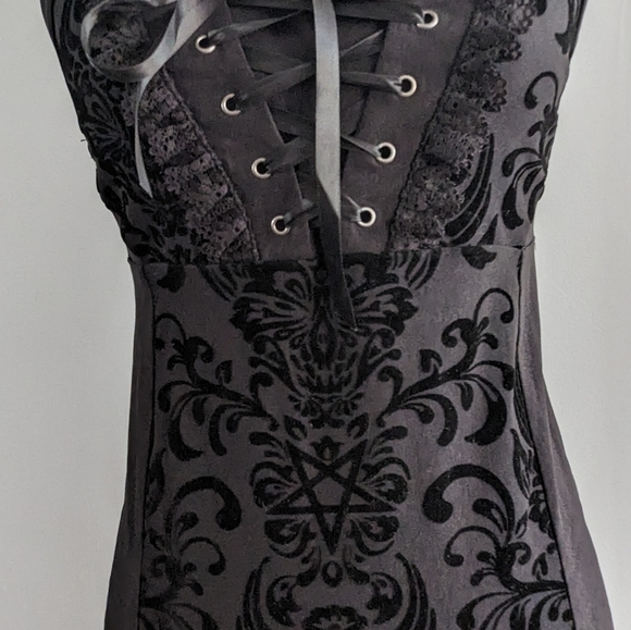 SALE!!!!!  NWT Killstar Bloodlust Halter Midi Dress Size L  (US SIZE 10) - Picture 3 of 13